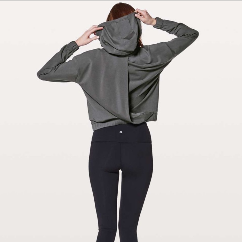 Lululemon twisted and tucked pullover hoodie